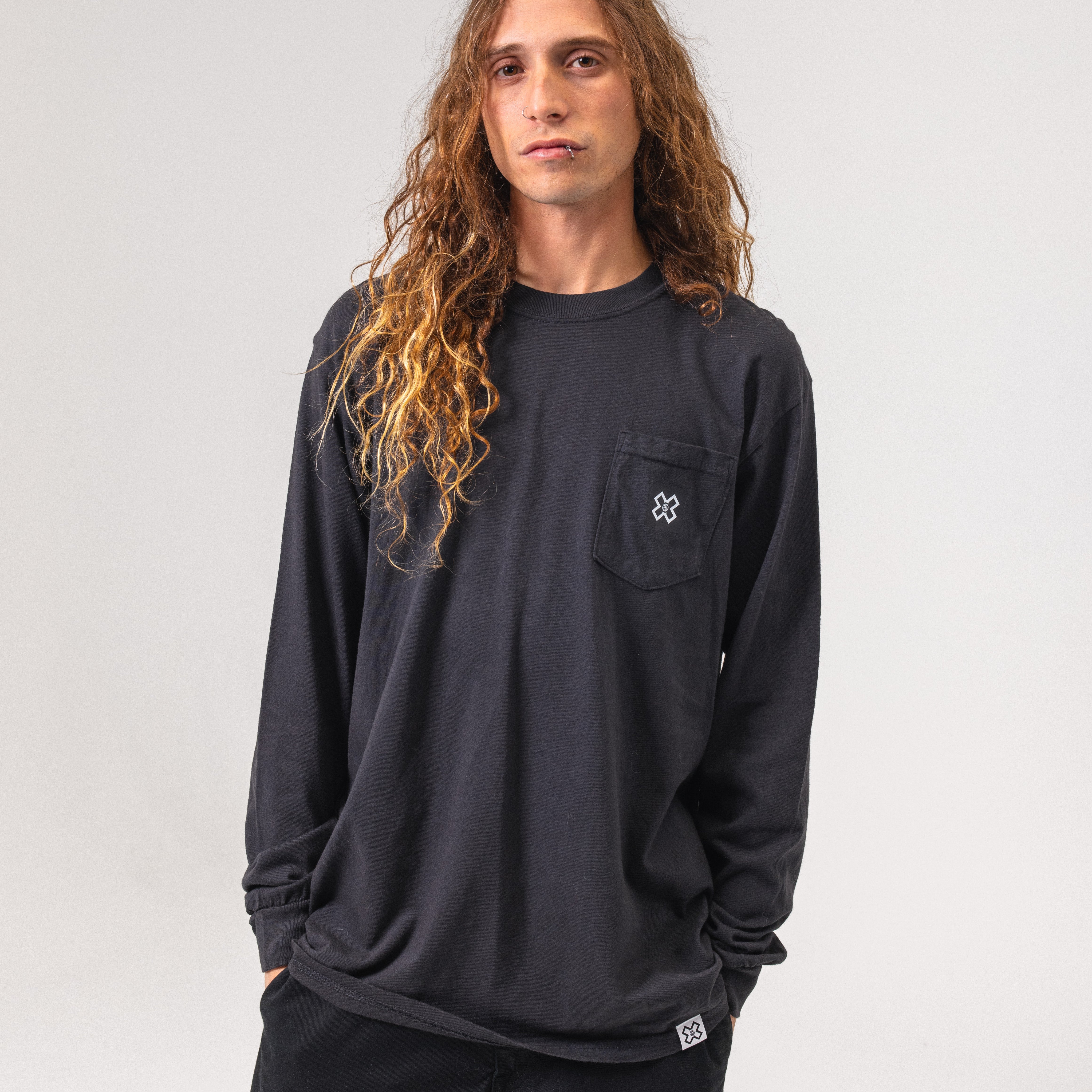 #22 Pocket Long Sleeve