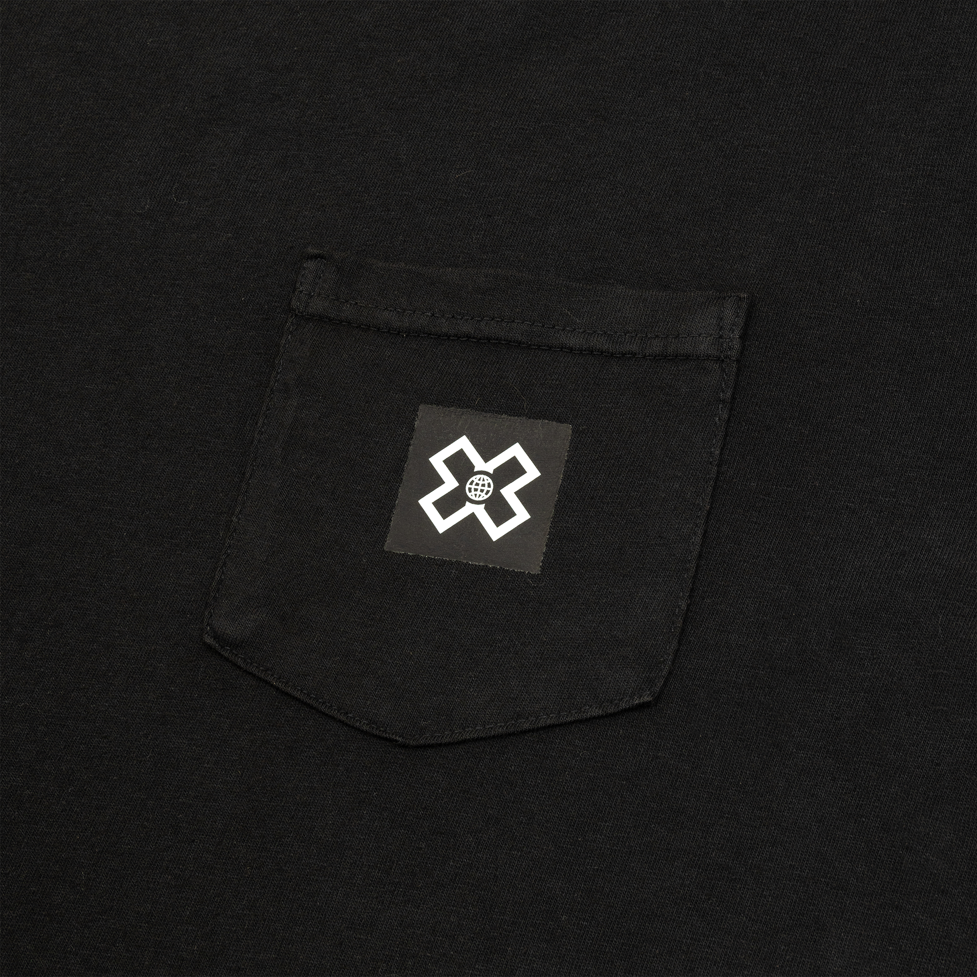 #22 Pocket Long Sleeve